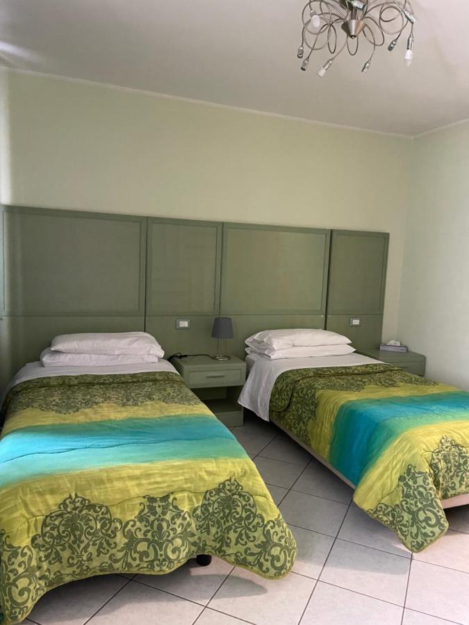 Casa Azzurra Camere Serravalle Sesia Zewnętrze zdjęcie